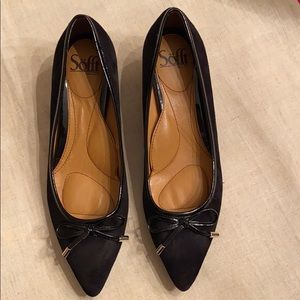 Sofft 8 Gianna Black Suede Wedge Heels Bow Tie